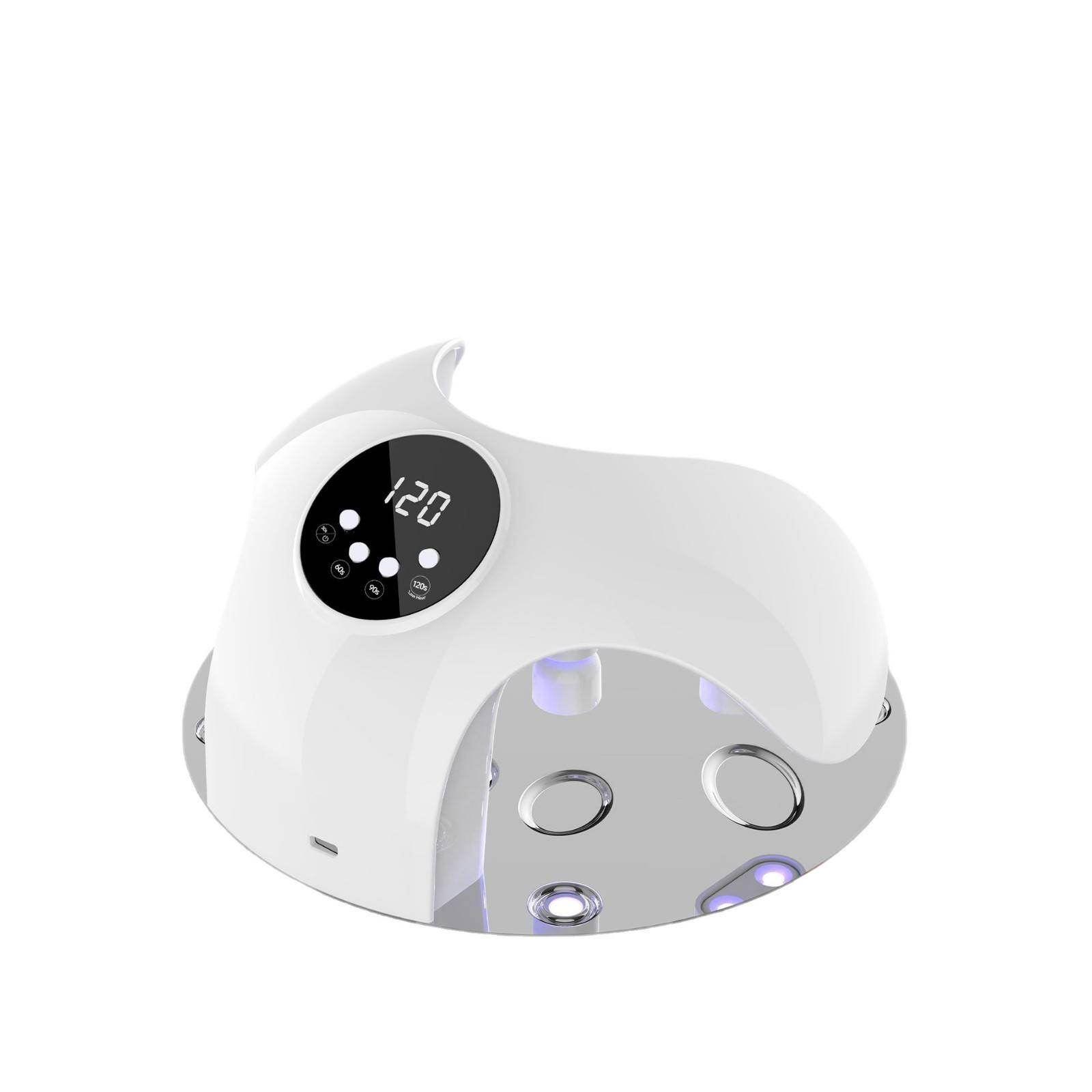 Jauna piecu pirkstu nagu lampa