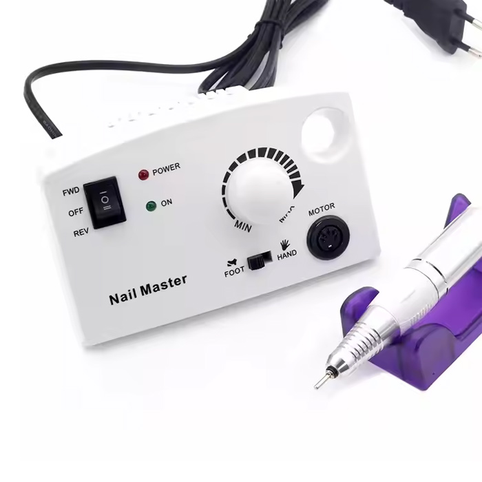 Balta darbvirsmas elektriskā nagu vīle